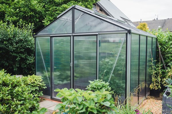 Quels sont les différents types de serres de jardin ?